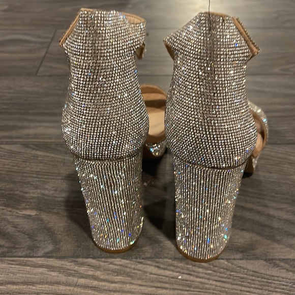 Beautiful rhinestone chunky heels. - Picture 2 of 3